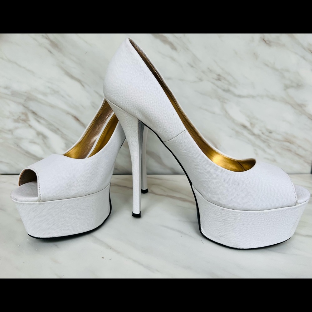 Qupid white platform Stiletto heels